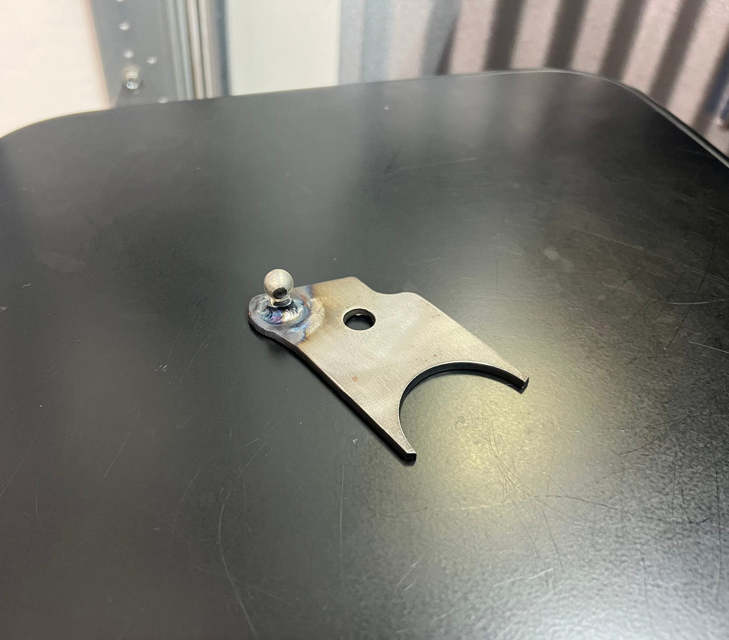 OBS 87-96 Ford F-Series Tailgate Assist Bracket
