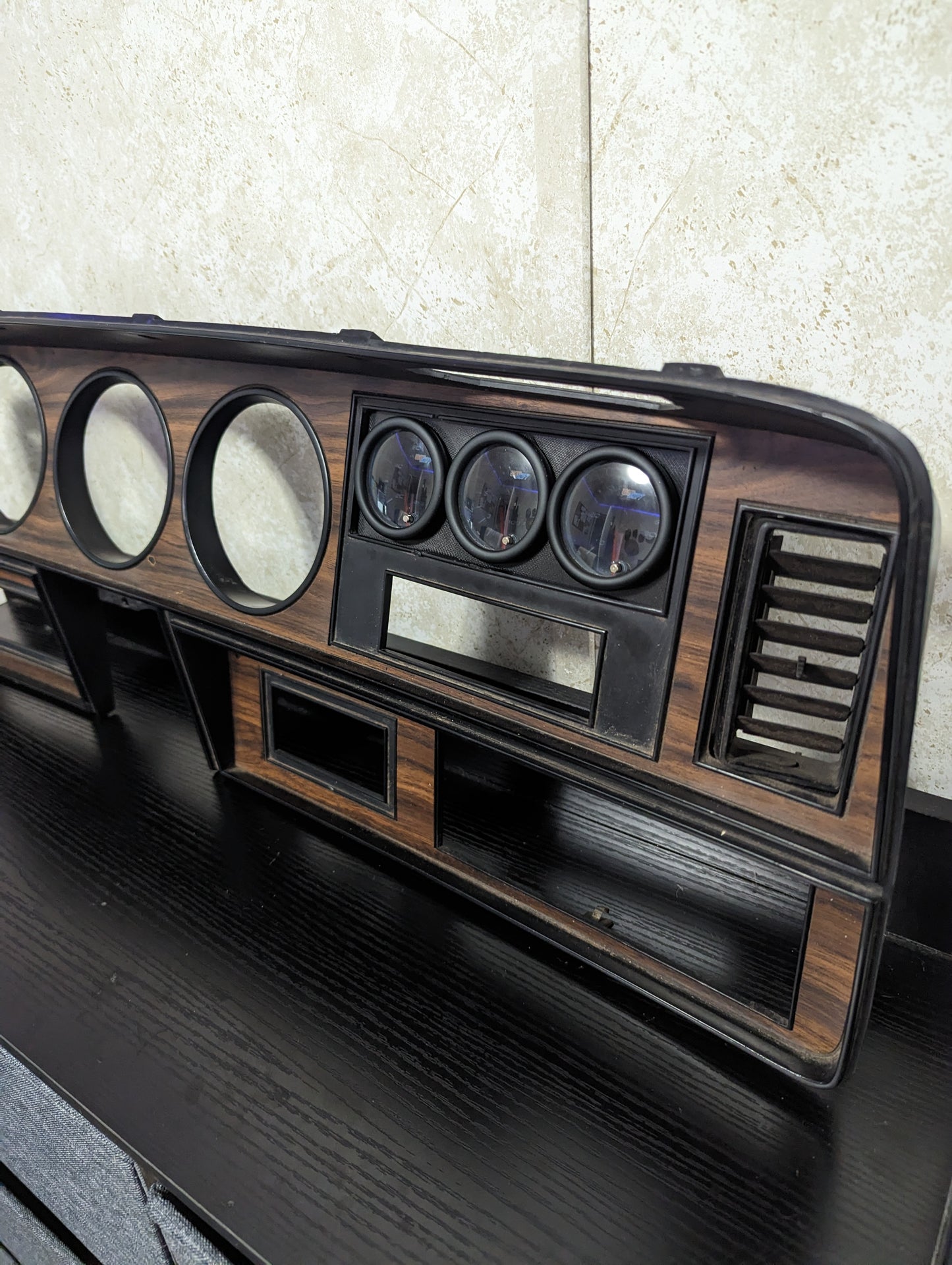 1st Gen Dodge 52mm Dash Bezel