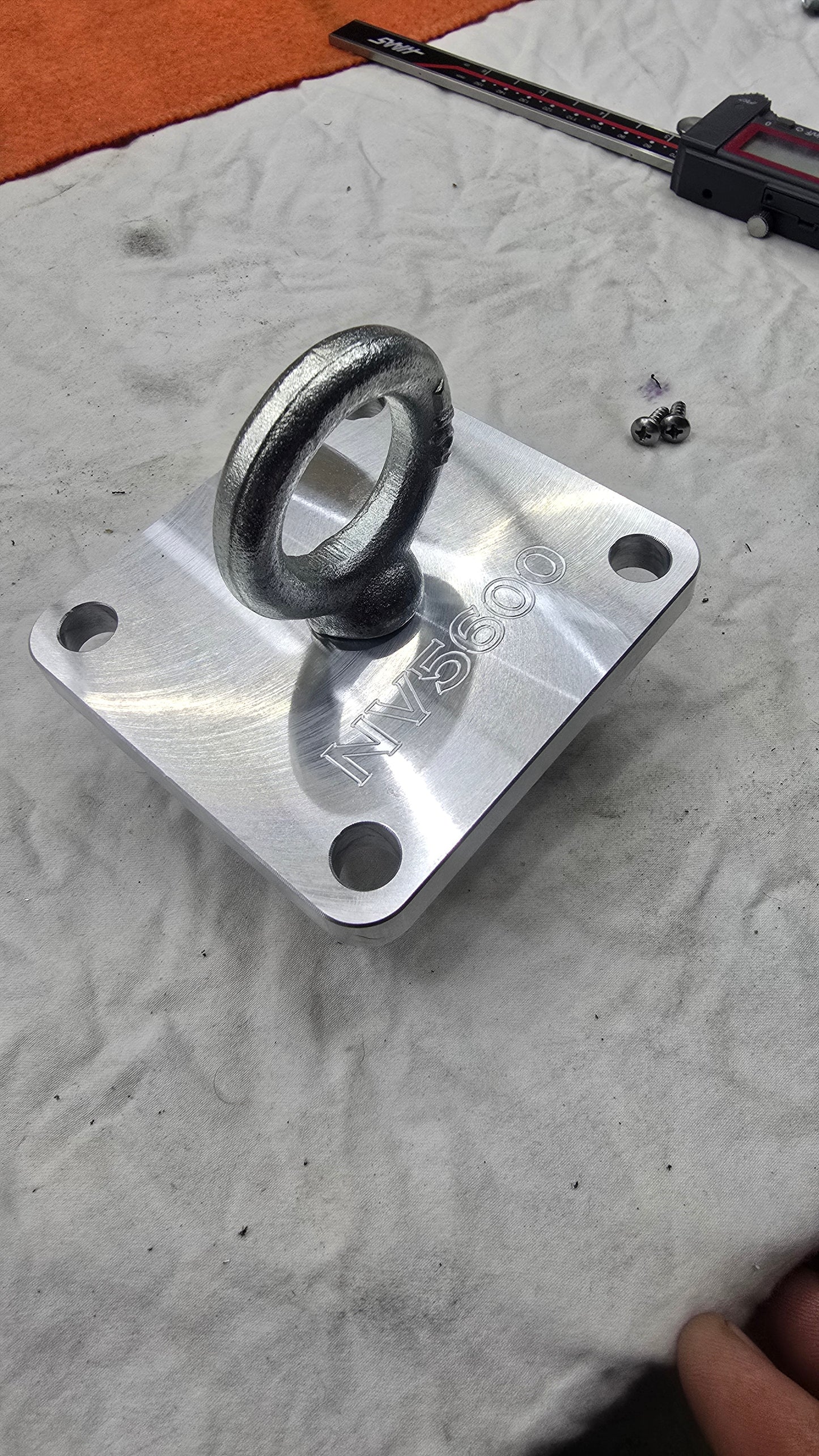 NV5600 Lift Plate