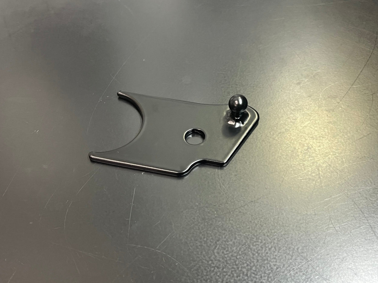OBS 87-96 Ford F-Series Tailgate Assist Bracket